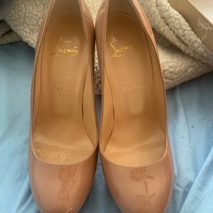 Christian Louboutin Bianca 140 Nude patent leather worn twice! all accessories!